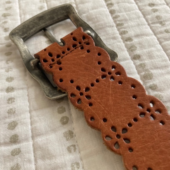 Fossil Tan Brown Leather Brogue Belt Coastal Cowgirl Western Boho Chic Sz M - Picture 10 of 11